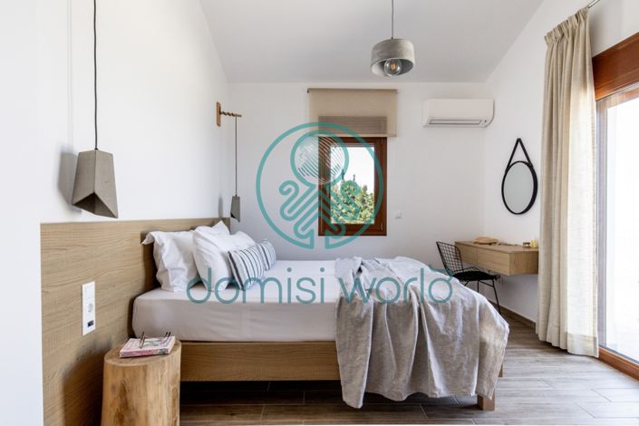 Image No.22-16 Bed Apartment for sale