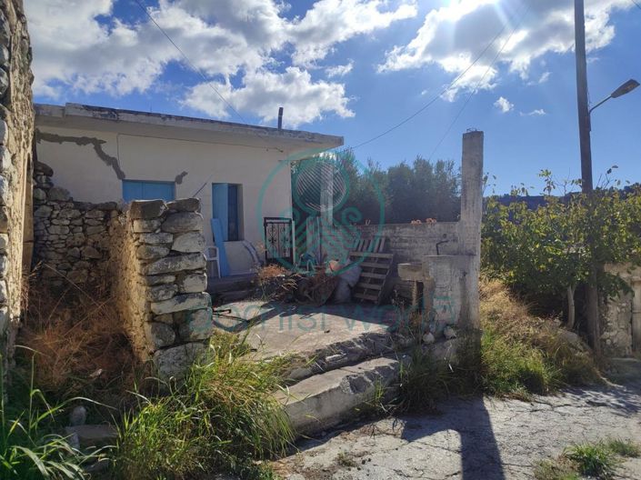 Image No.15-3 Bed House for sale