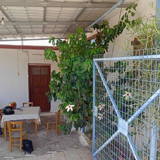 Image No.3-Villa / Détaché de 2 chambres à vendre à Pompia