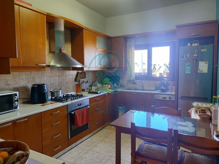 Image No.7-6 Bed House for sale