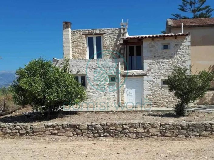 Image No.3-2 Bed House for sale