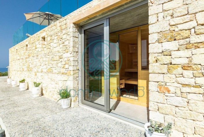 Image No.12-6 Bed Villa for sale