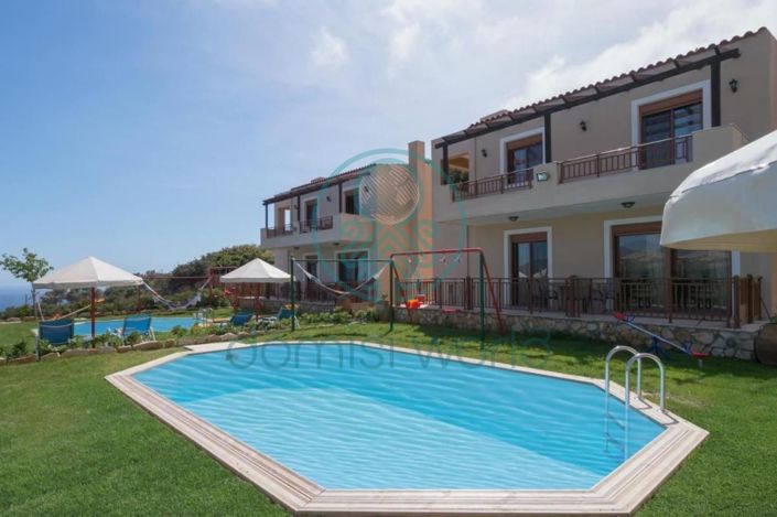 Image No.1-Villa de 4 chambres à vendre à Triopetra