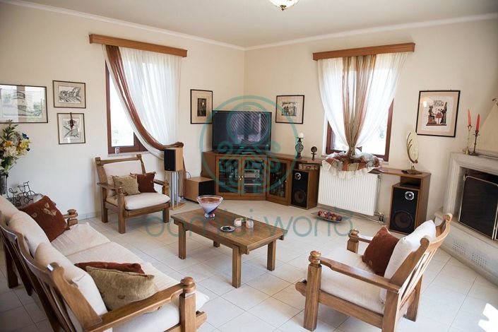 Image No.2-Villa de 4 chambres à vendre à Grèce