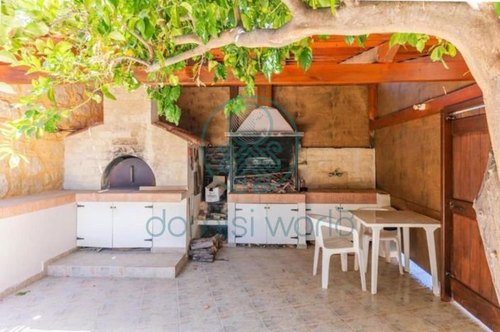 Image No.10-2 Bed House for sale