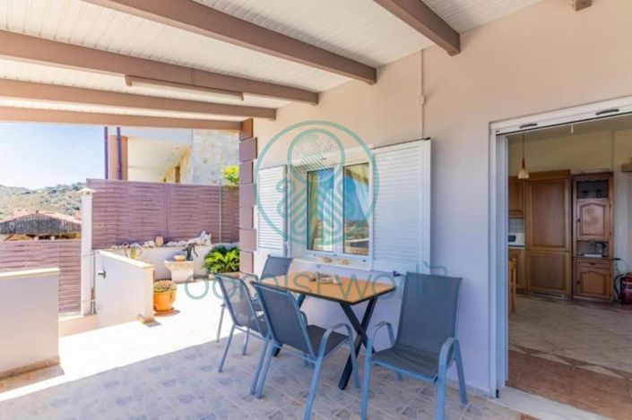 Image No.15-2 Bed House for sale