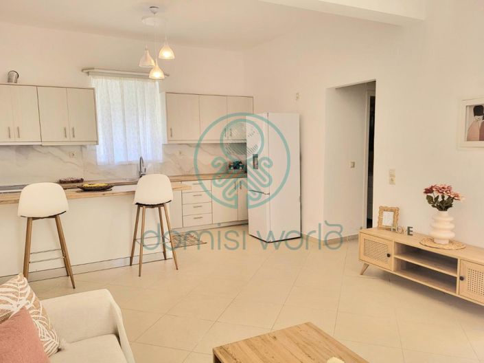 Image No.11-2 Bed House for sale