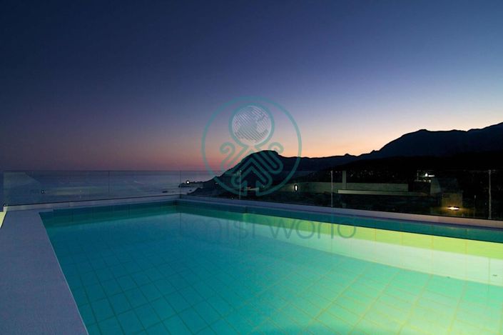 Image No.6-Villa for sale