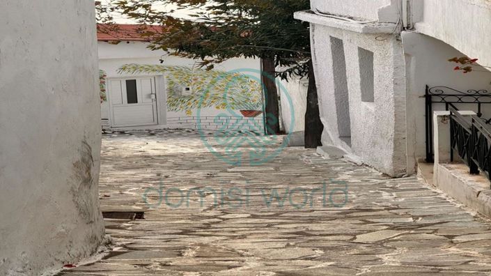 Image No.8-House for sale