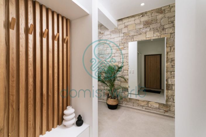 Image No.13-4 Bed Villa for sale