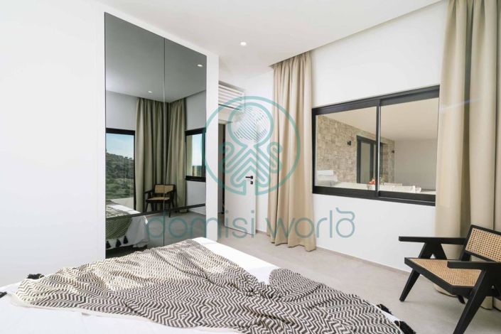 Image No.17-4 Bed Villa for sale