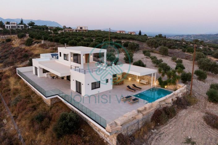 Image No.7-4 Bed Villa for sale