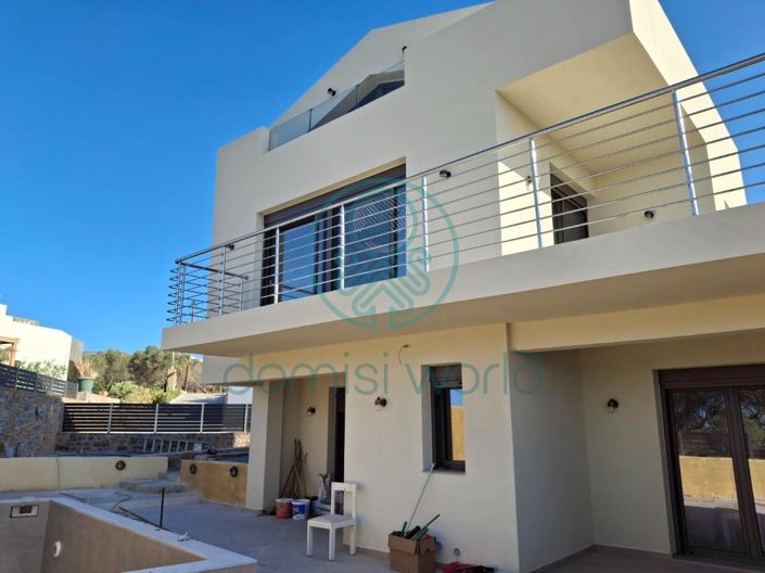 Image No.2-3 Bed Villa for sale