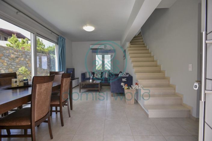 Image No.11-2 Bed Villa for sale