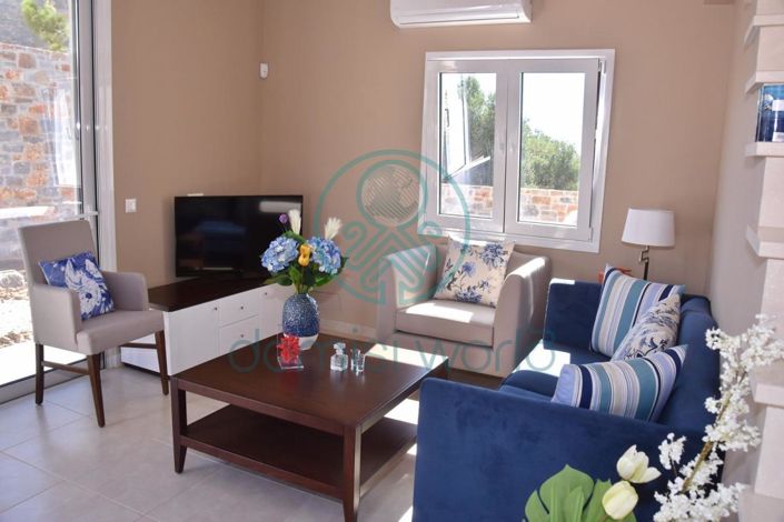 Image No.13-2 Bed Villa for sale