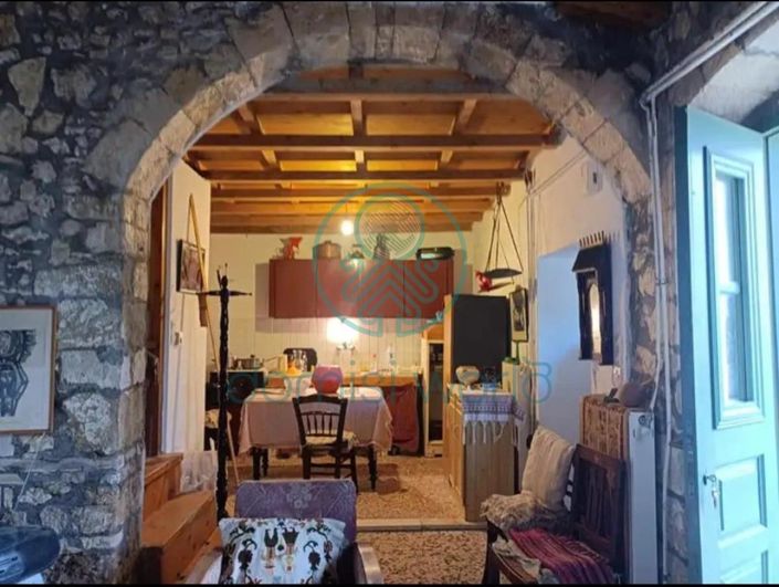 Image No.13-3 Bed Maisonette for sale