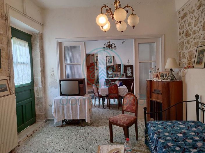 Image No.9-3 Bed Maisonette for sale