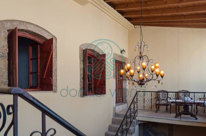 Image No.10-4 Bed House for sale