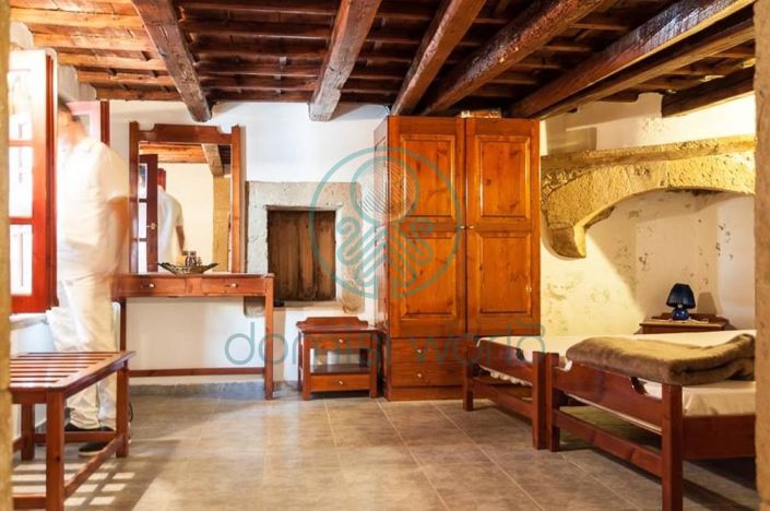 Image No.11-4 Bed House for sale