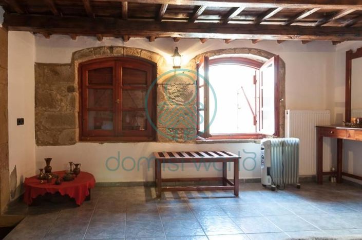 Image No.14-4 Bed House for sale