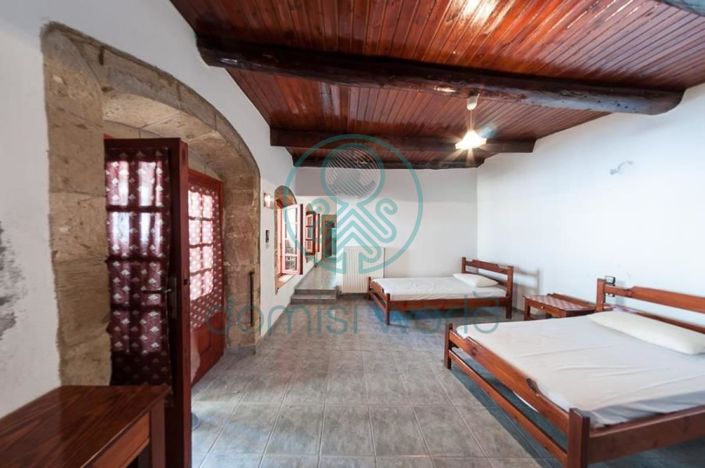 Image No.9-4 Bed House for sale