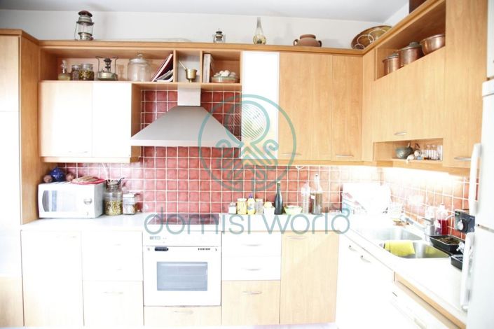 Image No.15-4 Bed Villa / Detached for sale