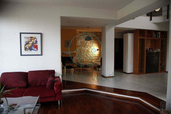 Image No.3-4 Bed Villa / Detached for sale