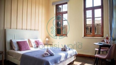 1 - Center, Property