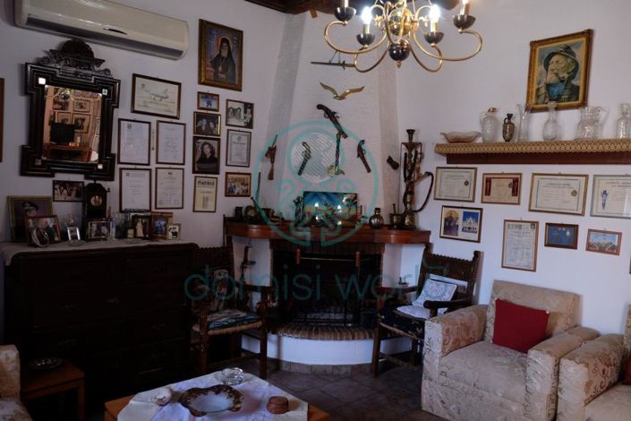 Image No.14-3 Bed House for sale