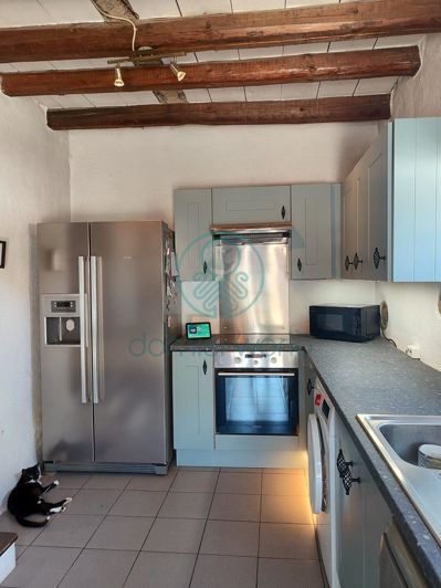 Image No.15-2 Bed Maisonette for sale