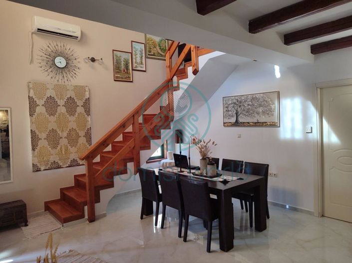 Image No.16-4 Bed House for sale