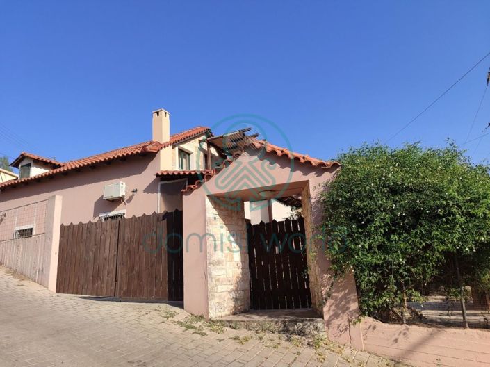 Image No.2-4 Bed House for sale