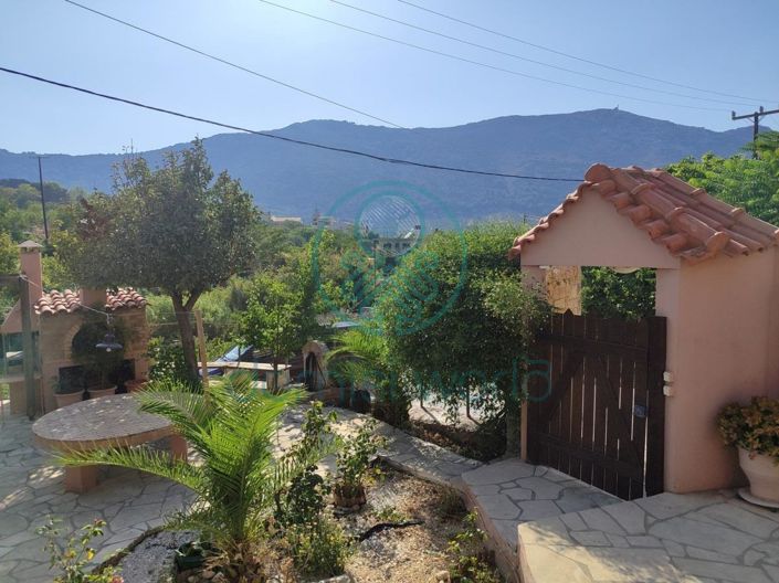 Image No.5-4 Bed House for sale