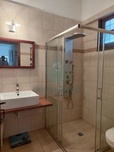 Image No.22-5 Bed House for sale