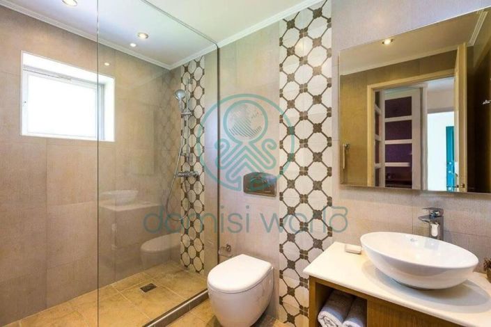 Image No.4-3 Bed House for sale