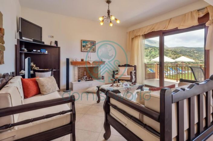 Image No.5-Villa de 2 chambres à vendre à Triopetra