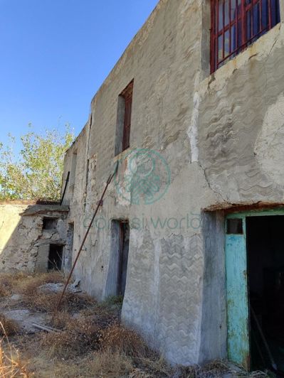 Image No.8-4 Bed House for sale