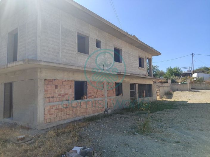 Image No.10-6 Bed House for sale