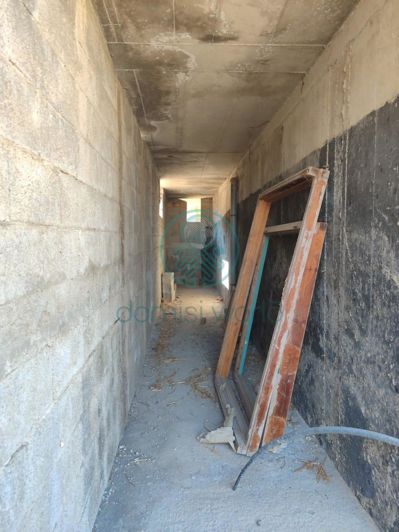 Image No.20-6 Bed House for sale