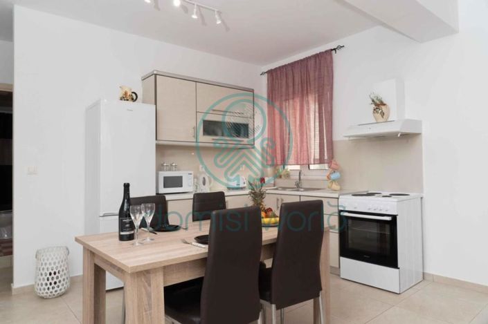 Image No.20-Villa de 8 chambres à vendre à Pompia