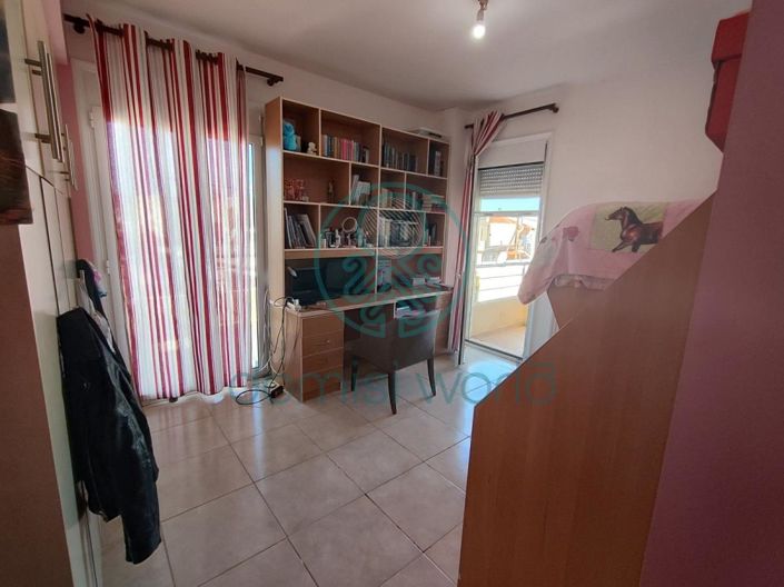 Image No.13-3 Bed House for sale
