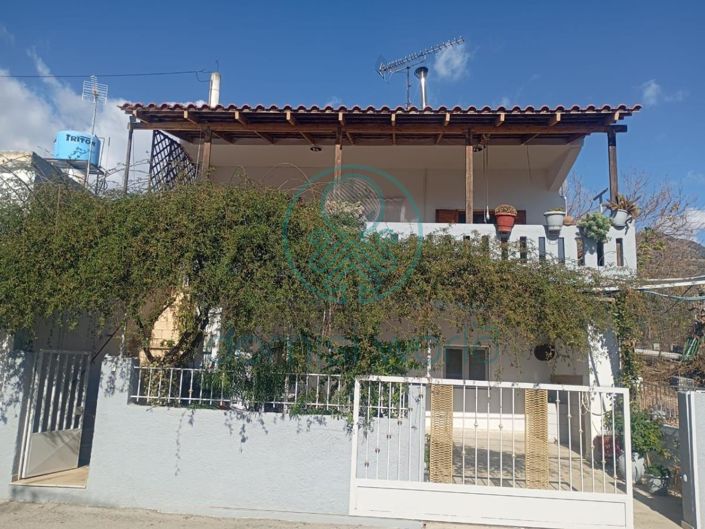 Image No.12-4 Bed House for sale