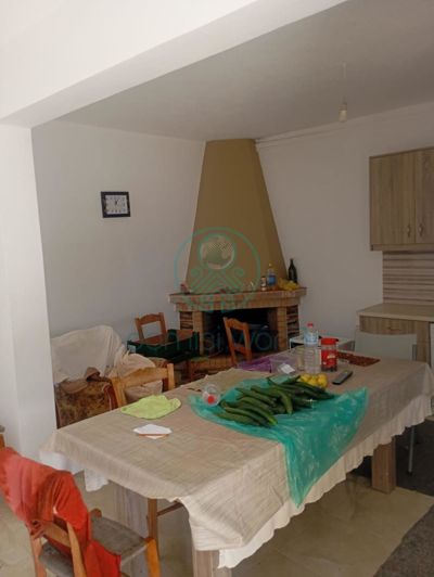 Image No.14-4 Bed House for sale