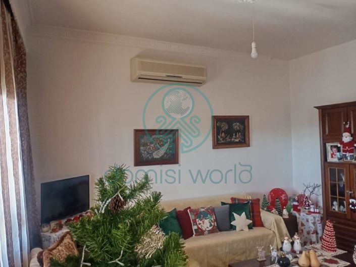 Image No.17-4 Bed House for sale