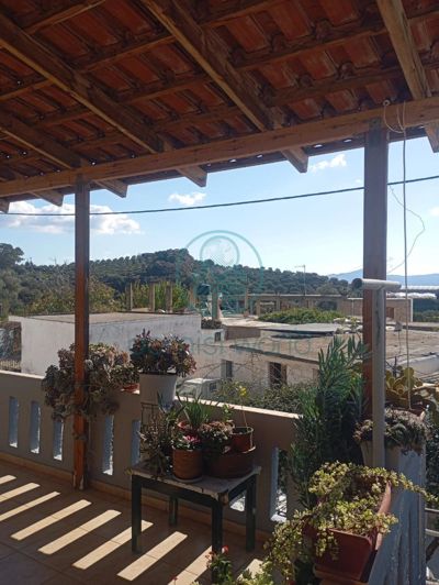 Image No.9-4 Bed House for sale