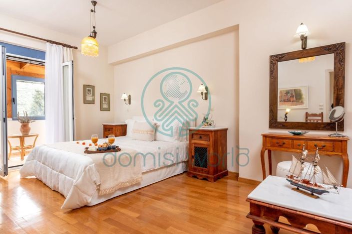 Image No.2-Villa de 4 chambres à vendre à Crète