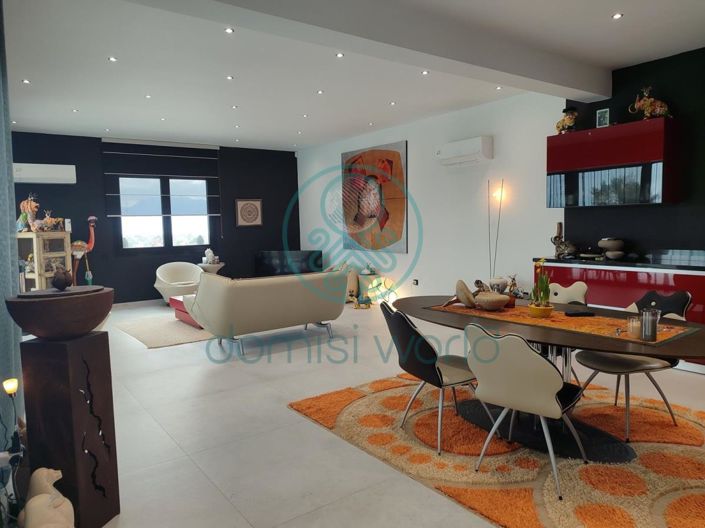 Image No.13-3 Bed Villa for sale