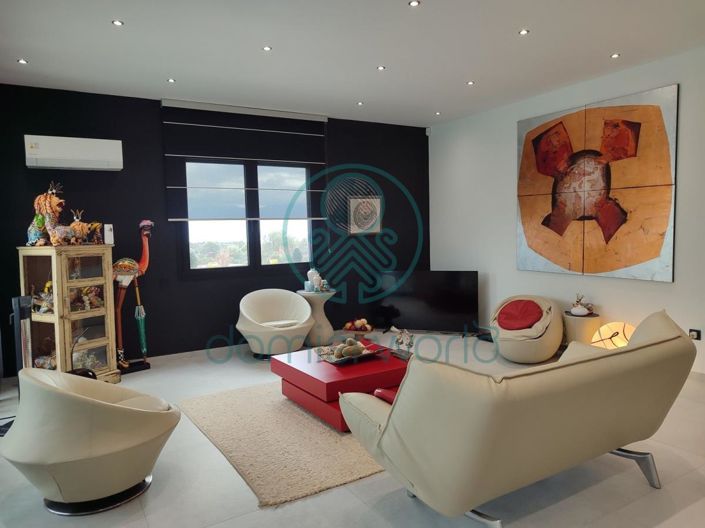 Image No.15-3 Bed Villa for sale