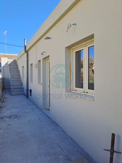 Image No.9-3 Bed House for sale