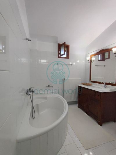 Image No.15-Maison de 4 chambres à vendre à Grèce